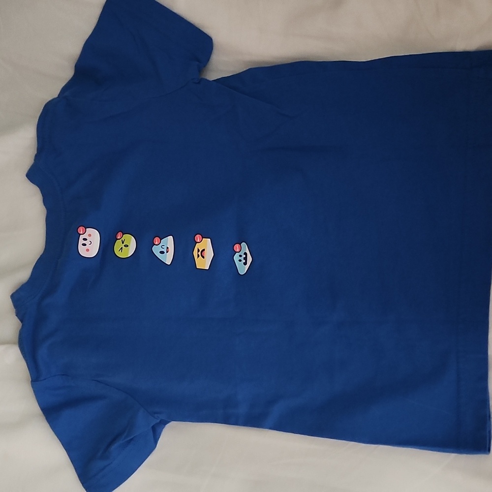 Tshirt - Picture 2 of 2